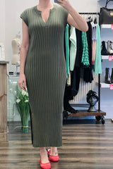 Ribbed Midi Dress