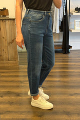 Nina Carter Mom Denim Jeans