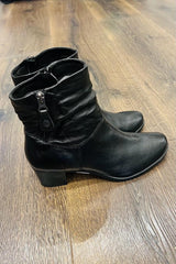 Caprice Outside Zip Ankle Boot