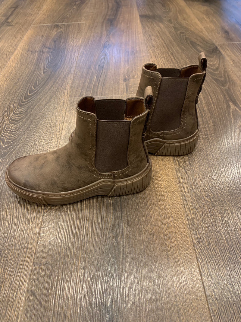 Chelsea Ankle Boot