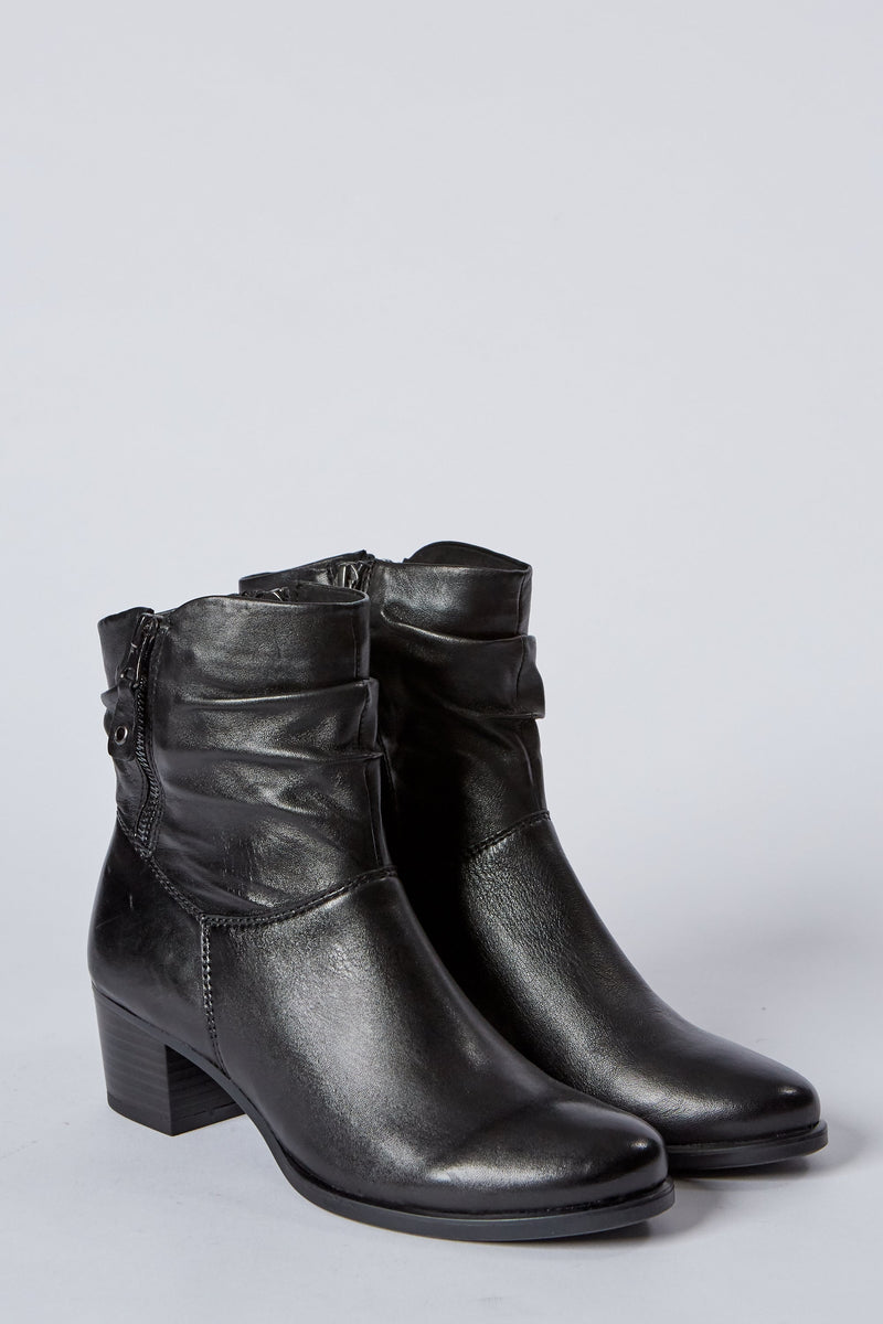 Caprice Wedge Leather Boot