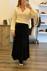 Knitted Pleated Skirt