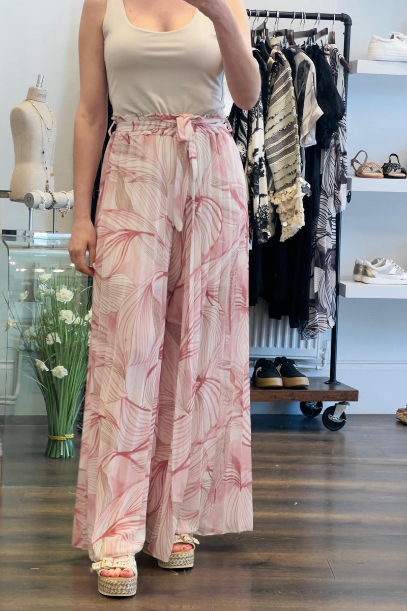 Leaf Print Pleated Wide Leg