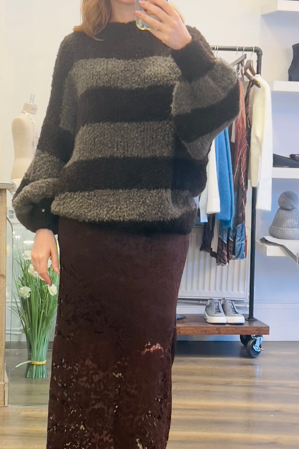 Round Neck Stripe Knit