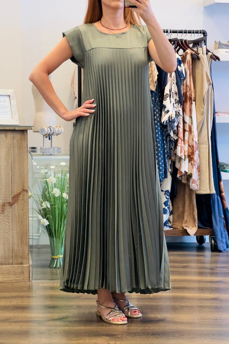 Short Sleeve Pleated  Maxi