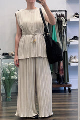 Pleated Sleeveless Set