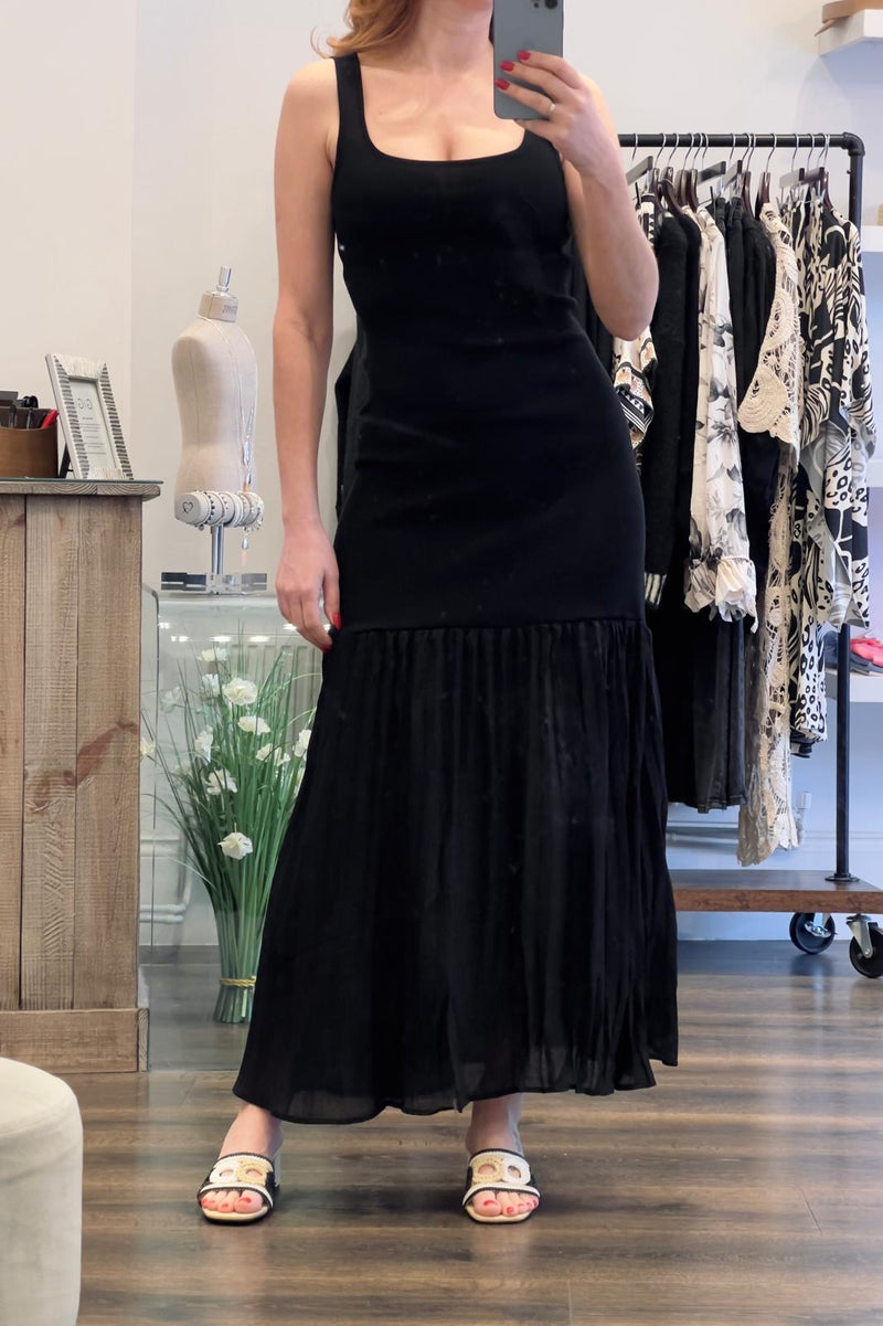 Scoop Neck Ribbed Dress