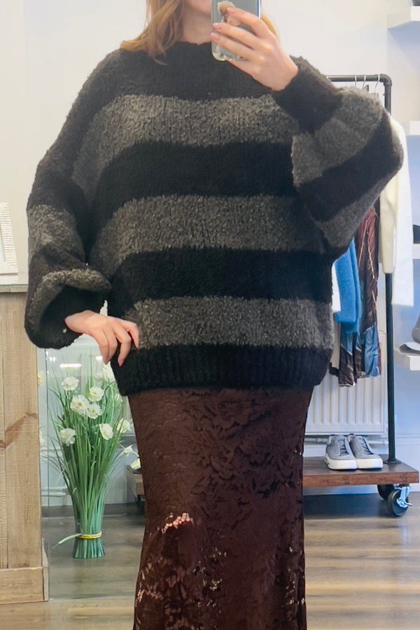 Round Neck Stripe Knit