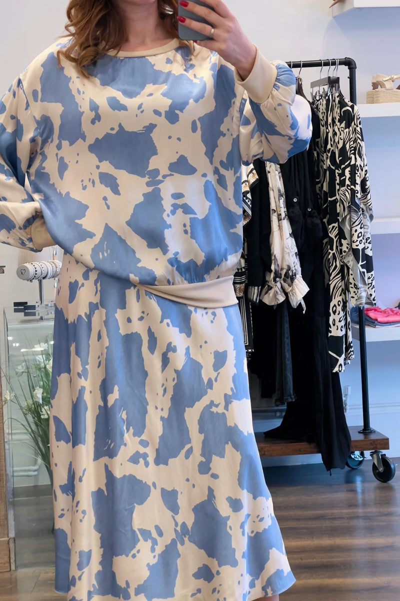 Satin Print Round Neck Top