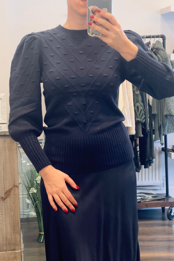 Bobble Knit
