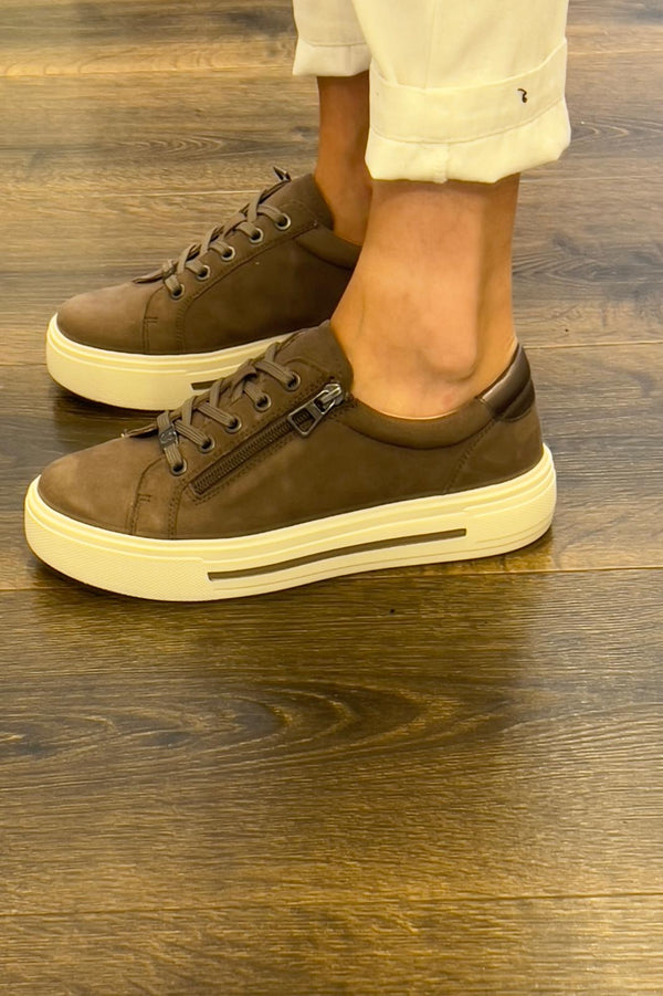 Zip Platform Caprice Trainer