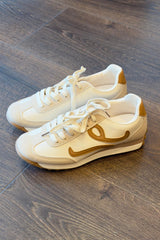 Swirl Lace up Retro Sneaker