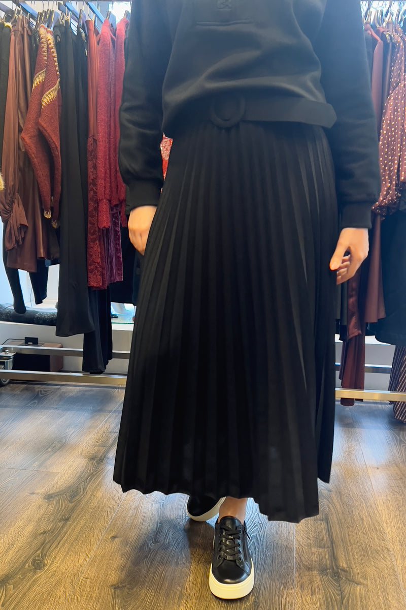 Belted Pleated Skirt
