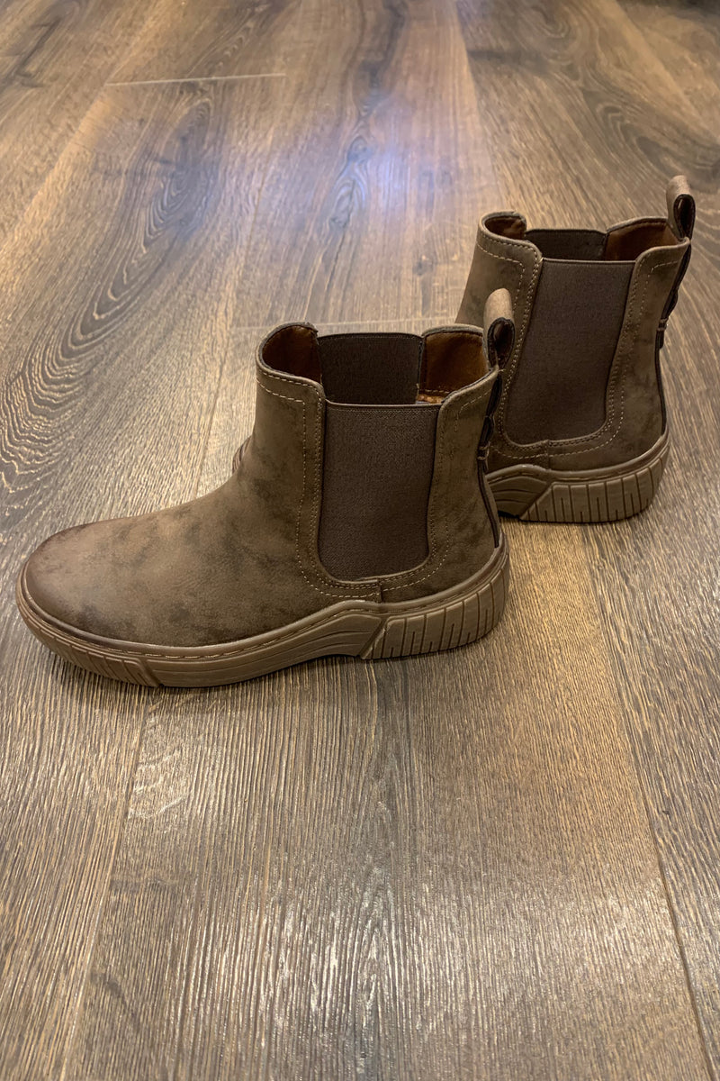 Chelsea Ankle Boot