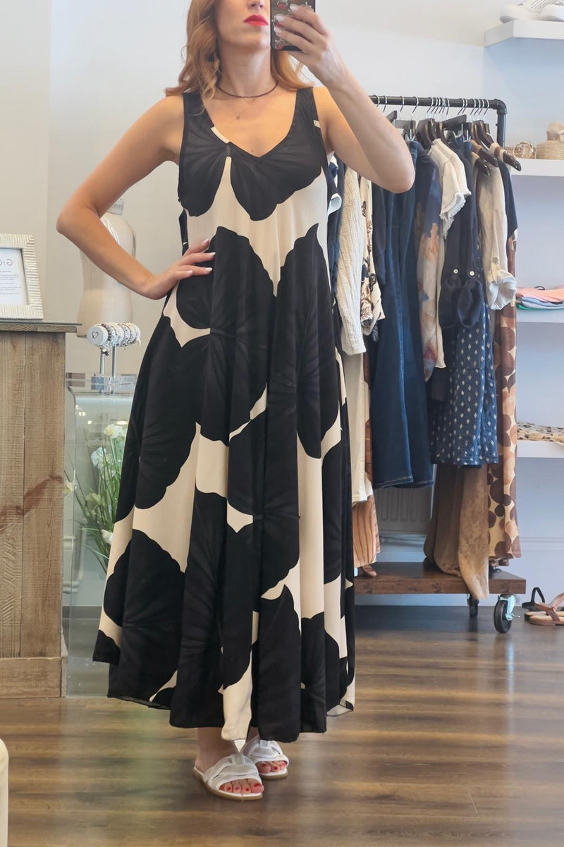 Print V-Neck Dress